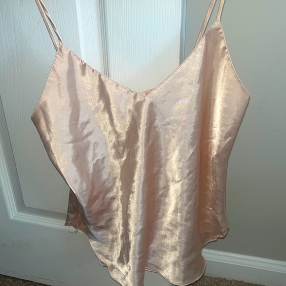 Sabrina tank - Picture 1 of 2